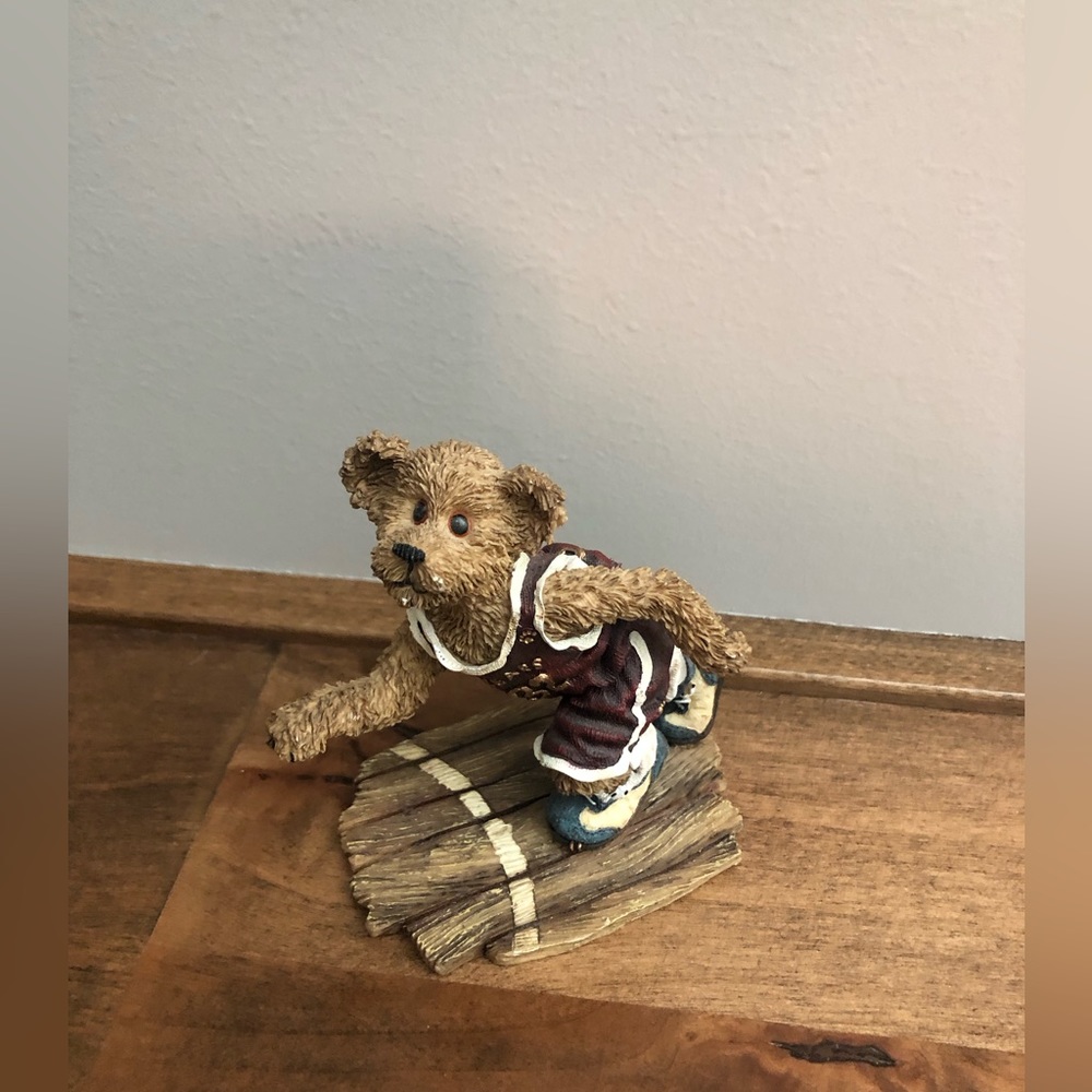 Boyd’s Bear Resin Figurine